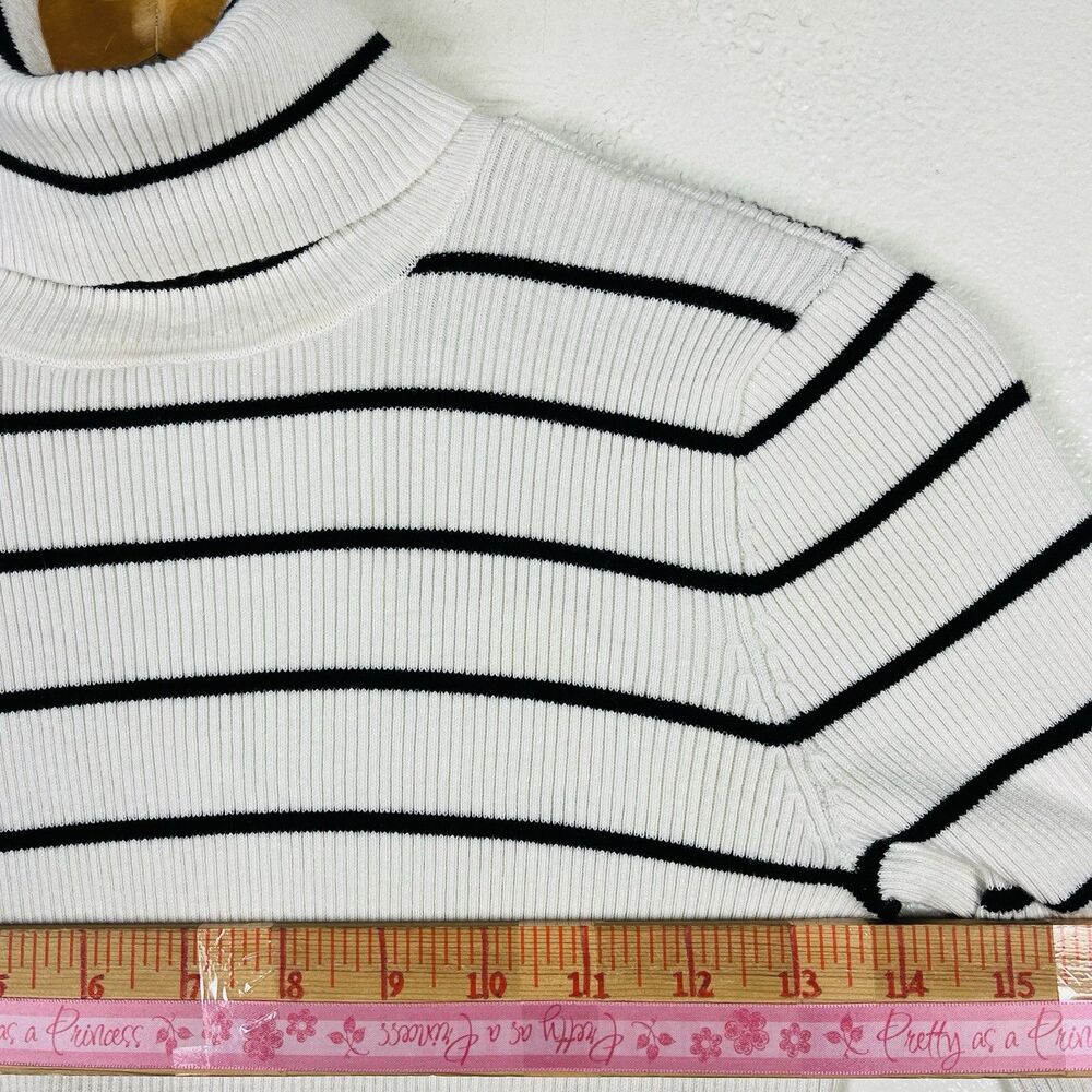 Lauren Ralph Lauren Women’s M Ivory Black Striped Ribbed Turtleneck Sweater - Picture 4 of 12